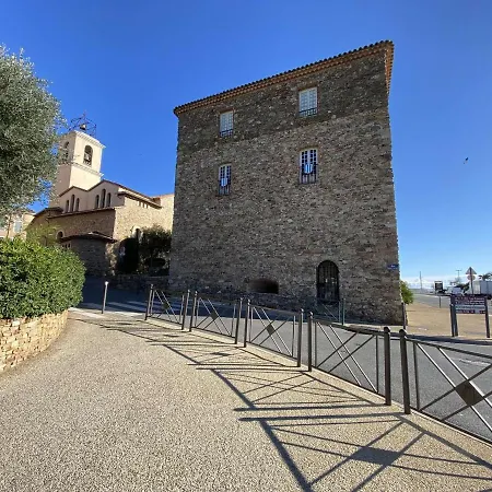 Apartment Lumineux A 30m De La Plage, Balcon, Clim, Commerces A Cote - Fr-1-226-444 *
